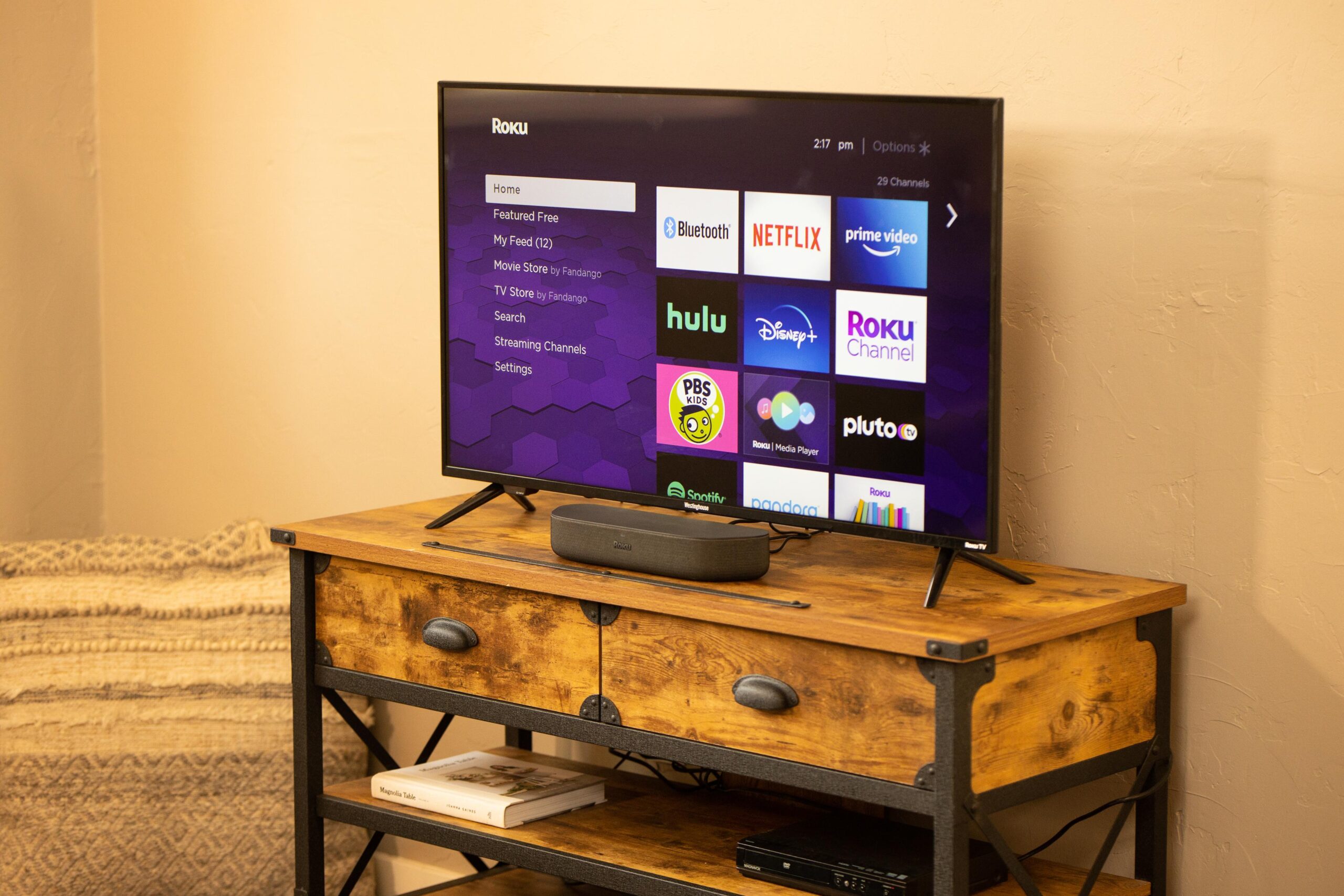Is it possible to connect Bluetooth speakers to Roku TV?