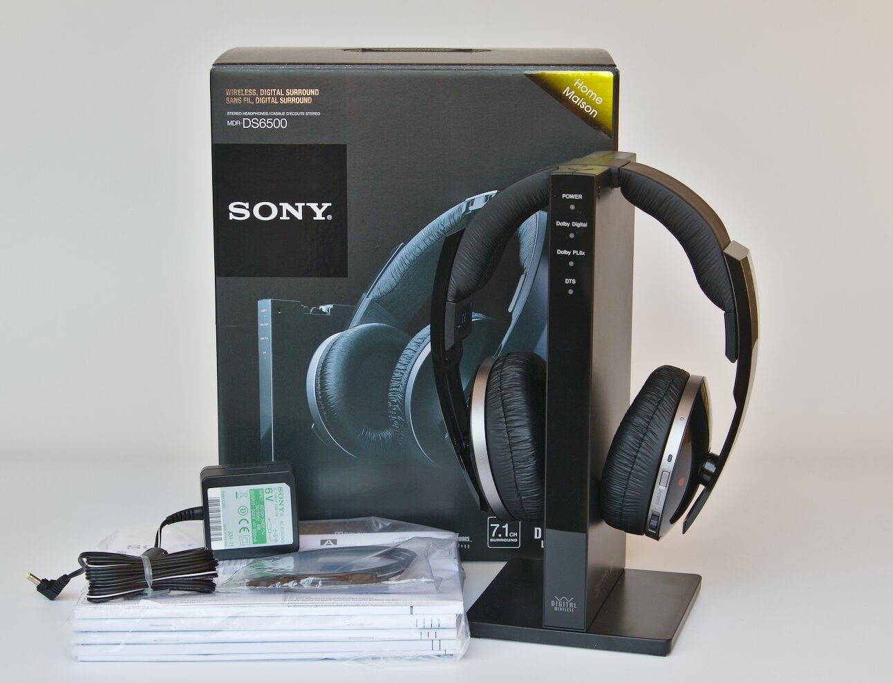 Sony MDR-DS6500 wireless headphones
